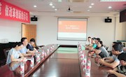 学院召开“迎七一”骨干教师座谈会