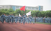 我院举行2022级新生军训汇报表演
