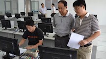 我院成功承办无锡市2013年机关事业单位技术工人技能竞赛维修电工项目