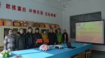 新春送温暖  情动学子心