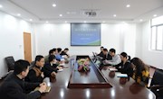 项目实施小组进行数字化校园学习中心应用培训