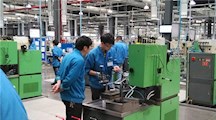 2015年“威孚冠名班”顺利完成油泵油嘴装试工高级鉴定