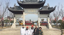 学习雷锋精神 关怀抗战老兵