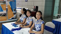 文化创意系开展文博会志愿活动