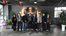 文化创意系赴无锡包园四方摄影工厂考察学习