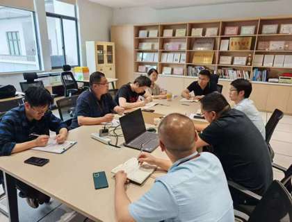技能竞赛办公室组织召开工业4.0项目备赛研讨会