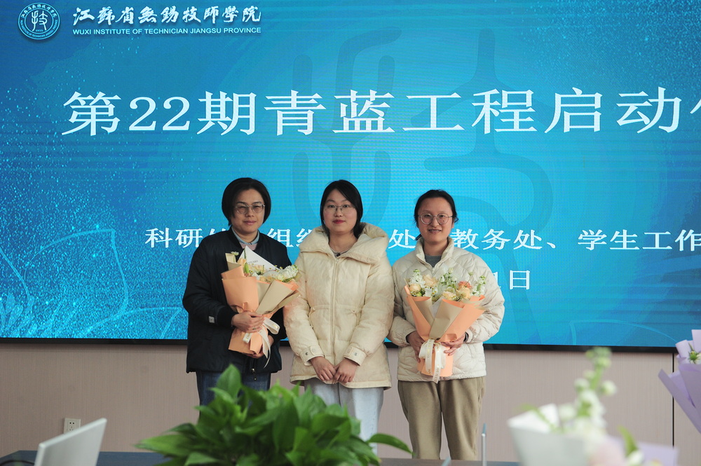 bcd62165a96f4505a******444077b6b8.jpg
