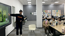 文化创意系开展“技能大师进校园”活动