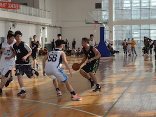 无锡技师学院"礼赞新中国，奋进新时代，共逐篮球梦"第十二届“新生杯”篮球赛胜利闭幕