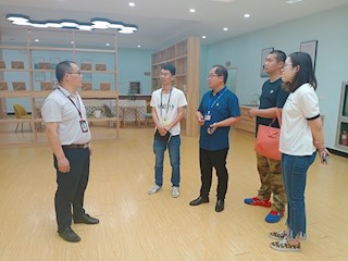 无锡市太湖技工学校来我院参观学习