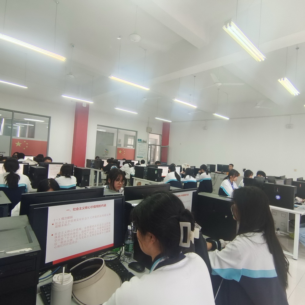 be7cf2c7683a4a9abc72de643f306fd2.jpg