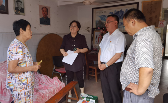 结对帮扶暖人心 走访慰问送温情
