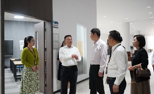 人社部就业促进司一级巡视员尹建堃一行莅临我院调研指导