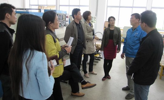 相互交流与学习  奋力推进一体化教学改革