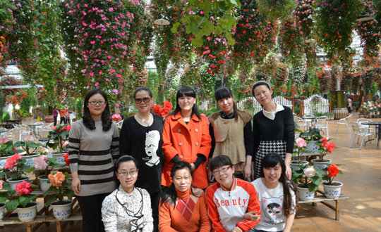 院工会举行纪念“三八”国际妇女节103周年系列活动