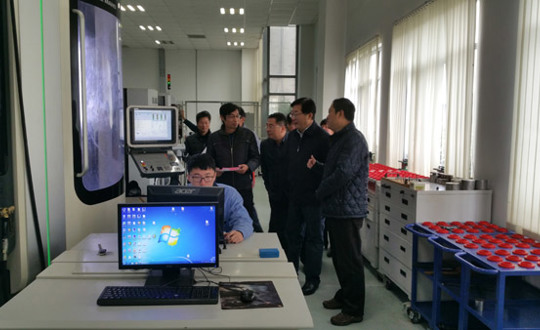 江苏省高技能人才重点建设项目评审专家来我院考察