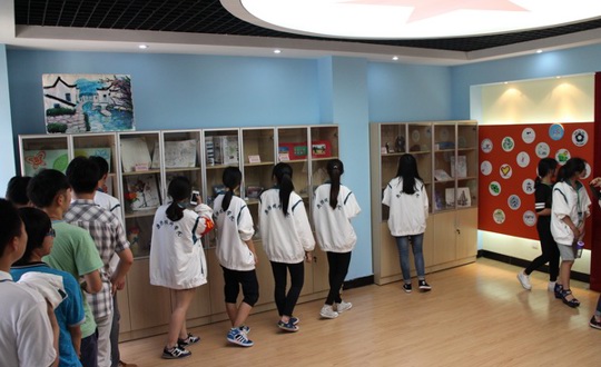 用我青春活力，尽展社团魅力