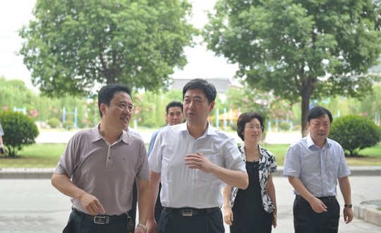 市领导汪泉一行来我院调研指导工作