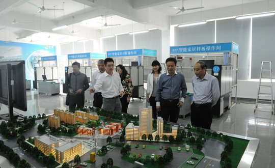 江苏省扬州技师学院来我院考察学习