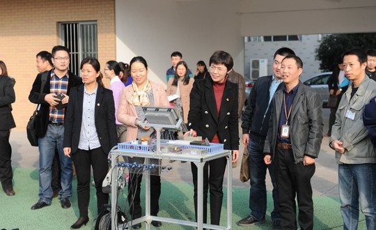 无锡市中职共青团工作推进会暨开放式研讨会在我院隆重召开