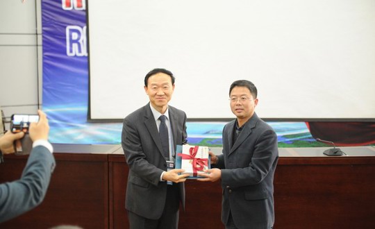 韩国东亚技术名匠高等学校来我院参观交流