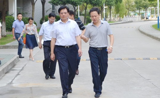 无锡市市委常委、常务副市长黄钦一行来我院调研