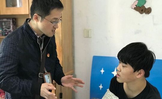 爱心捐助 传递温情