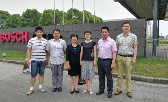 优化人才方案 深化校企合作