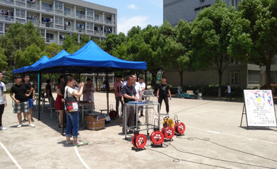 展示技能 放飞梦想