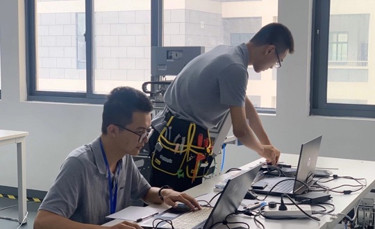 群英荟萃展风采 比拼技能争佳绩