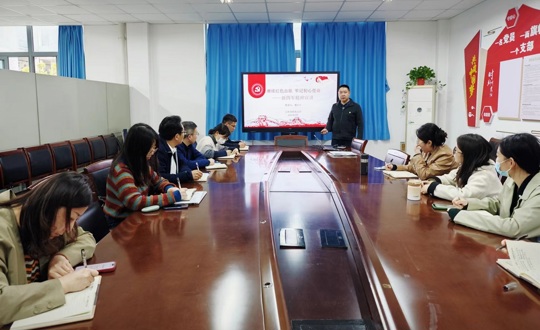 弘扬新四军精神  牢记育人初心使命