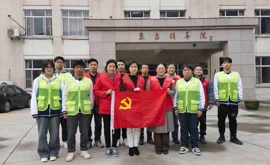 情系养老院   志愿暖人心