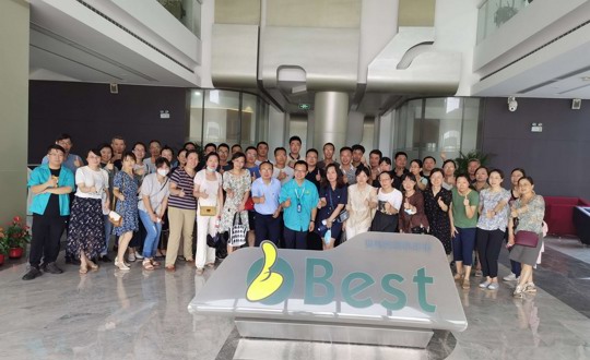 走访调研龙头企业  校企共育技能人才