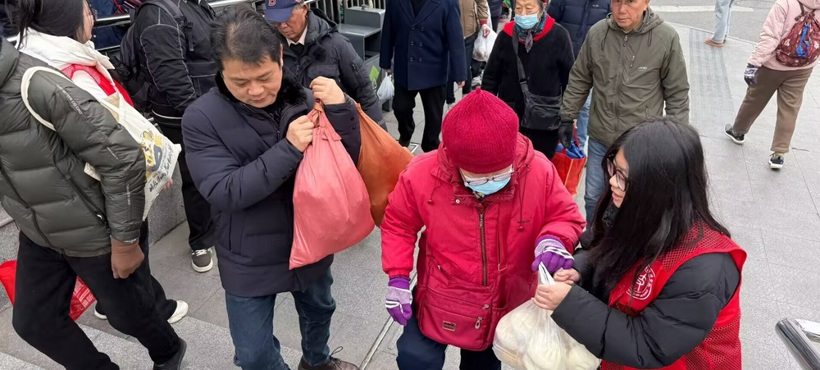 以党建带团建 南禅寺交通志愿服务暖人心