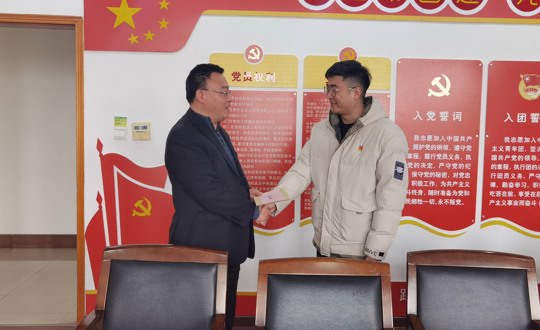 开展困难党员慰问 切实感受组织关怀