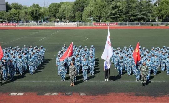 江苏省无锡技师学院2023级新生军训汇报表演圆满成功