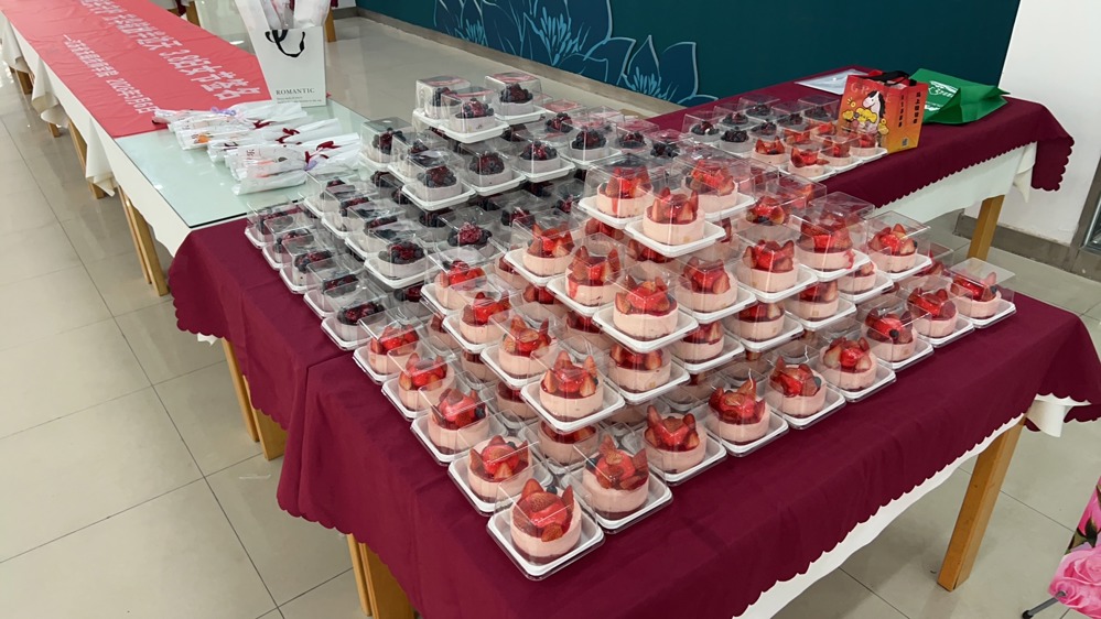 8f42fa55b1164f4d996197be61ec2d10.jpg 8f42fa55b1164f4d996197be61ec2d10.jpg