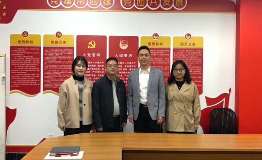 现代服务系党支部与无锡肯德基有限公司党支部签订校企互融共建协议