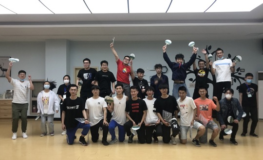 放松心情　减压助赛